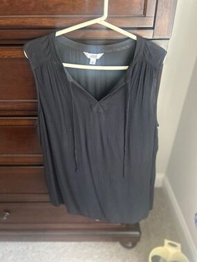 Ladies sleeveless summer top
